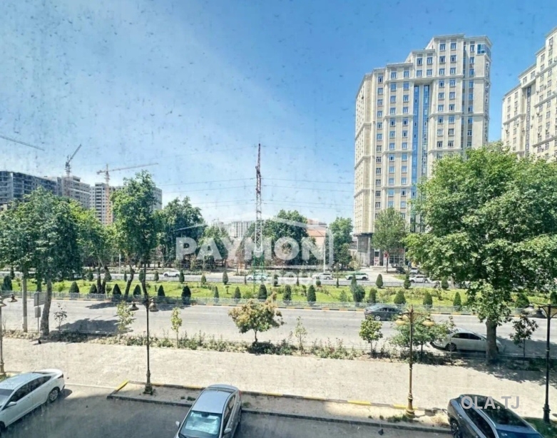Помещение под свободное назначение, 350м², Молодёжный, Ру ба руйи мактаби 28