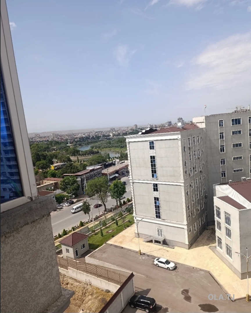 3 комнатная квартира, 9 этаж, 90 м²