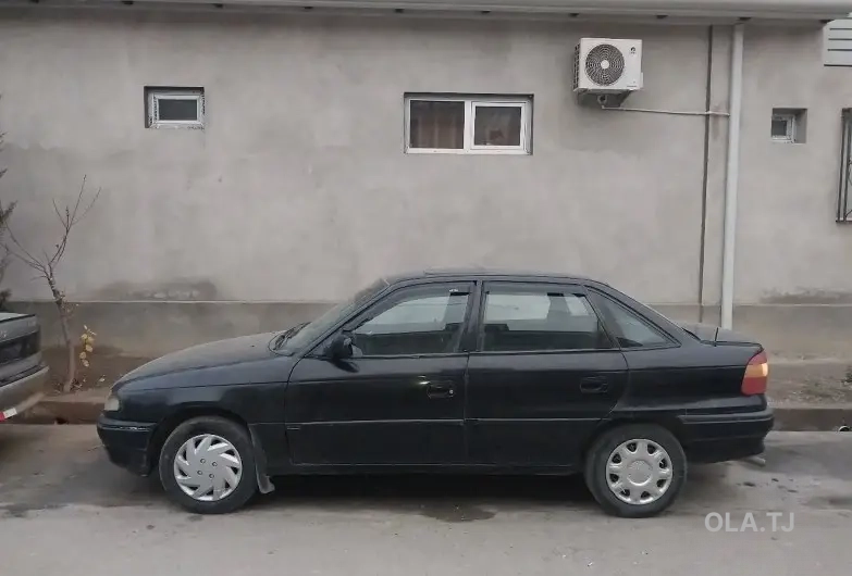 Opel Astra F,  1993