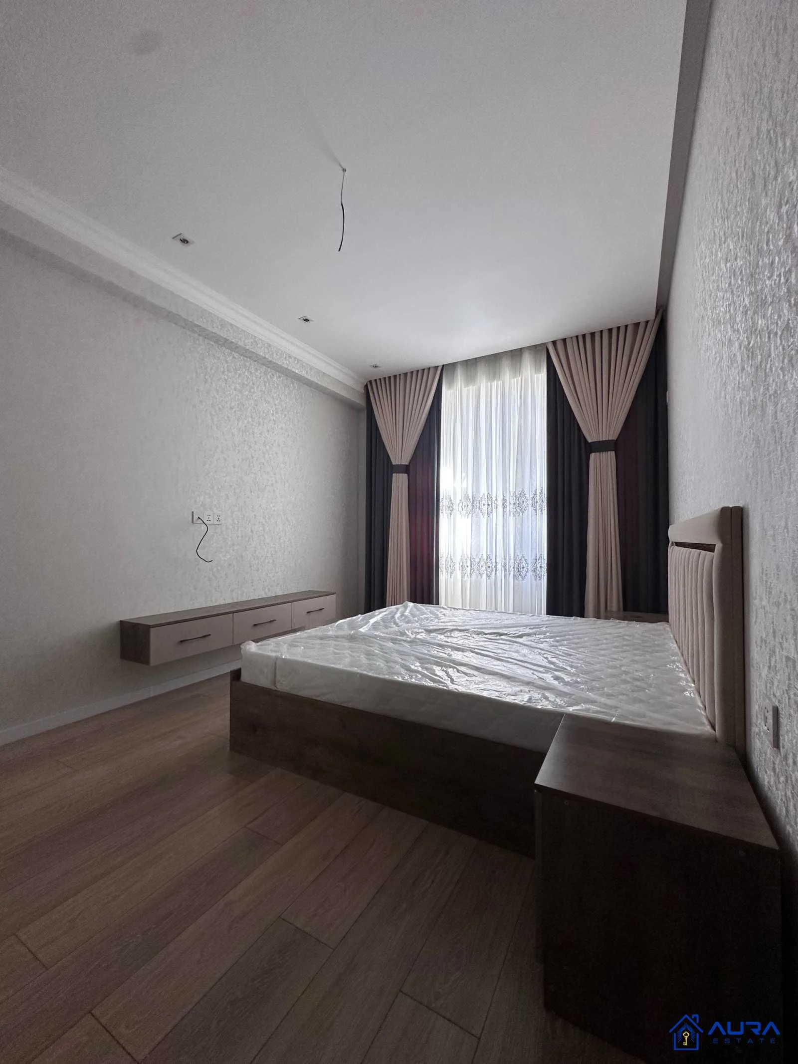 3 комнатная квартира, 10 этаж, 91.5 м²