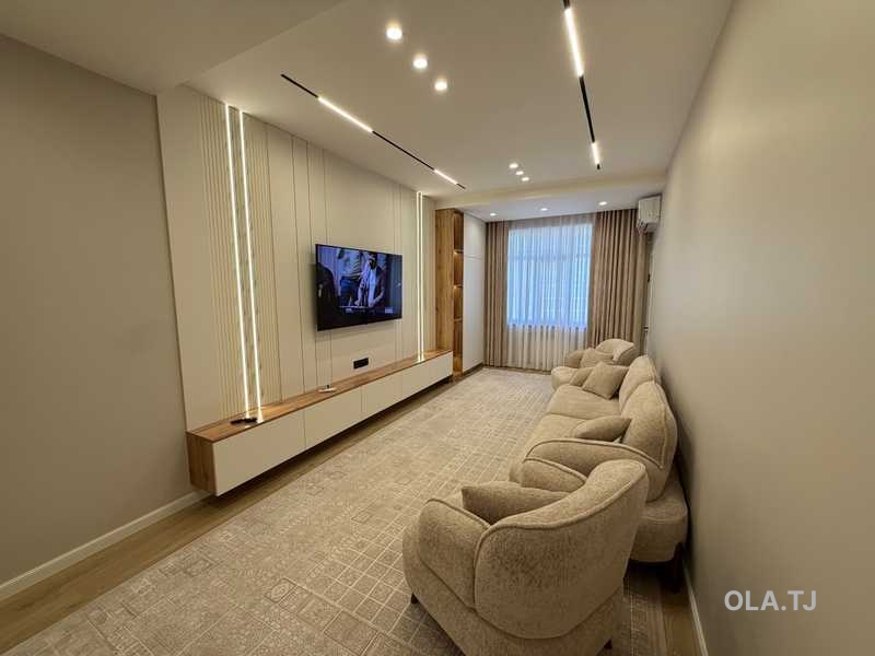 3 комнатная квартира, 10 этаж, 100 м²