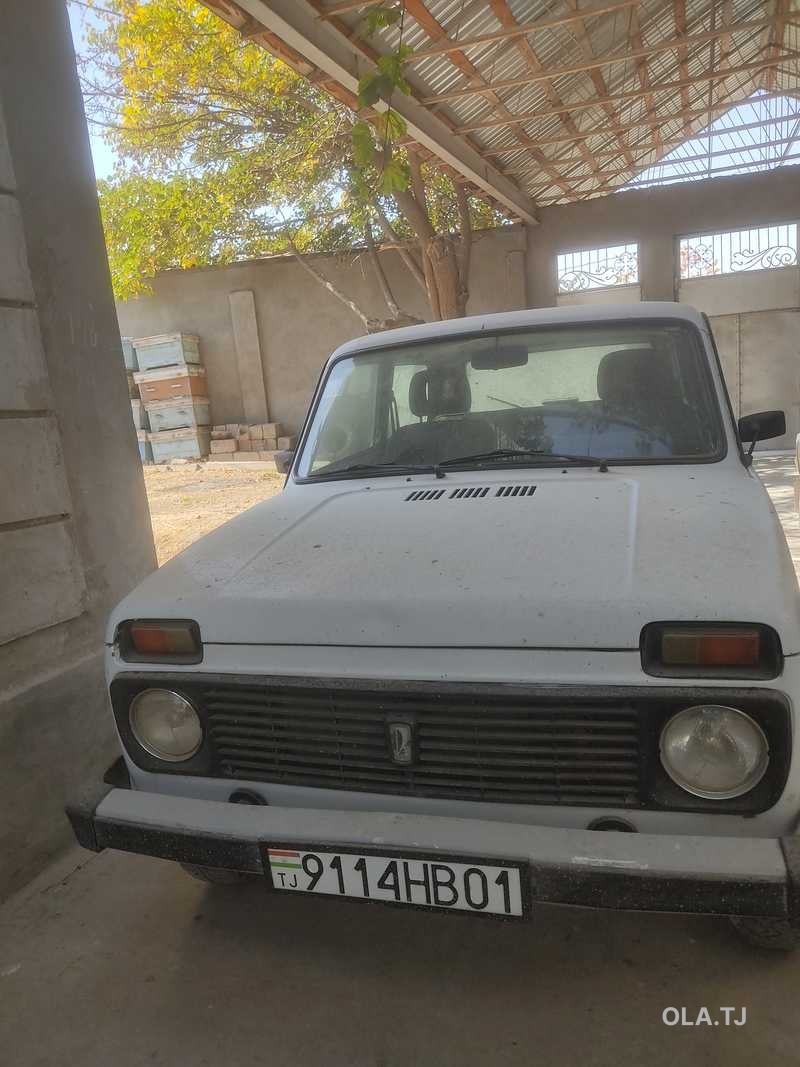 ВАЗ (Lada) 2121 Нива,  2004