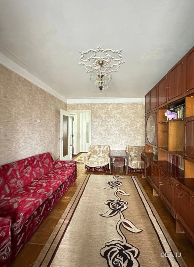 6 комнатная квартира, 4 этаж, 110 м²