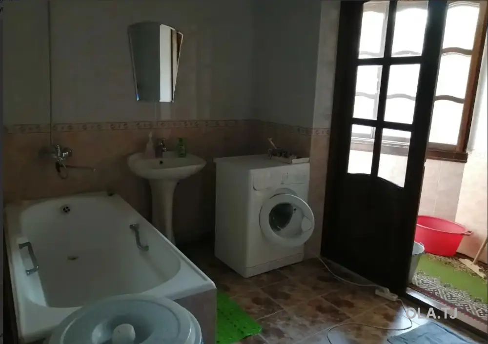 3 комнатная квартира, 4 этаж, 120м²