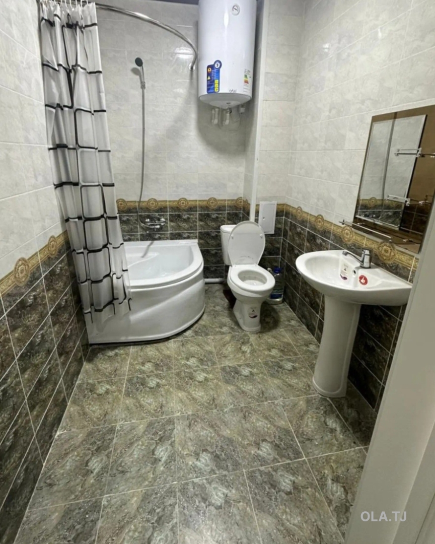 1 комнатная квартира, Цокольный этаж, 48 м²