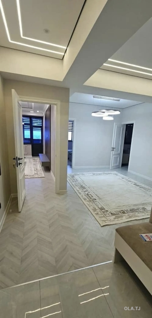 3 комнатная квартира, 14 этаж, 122 м²