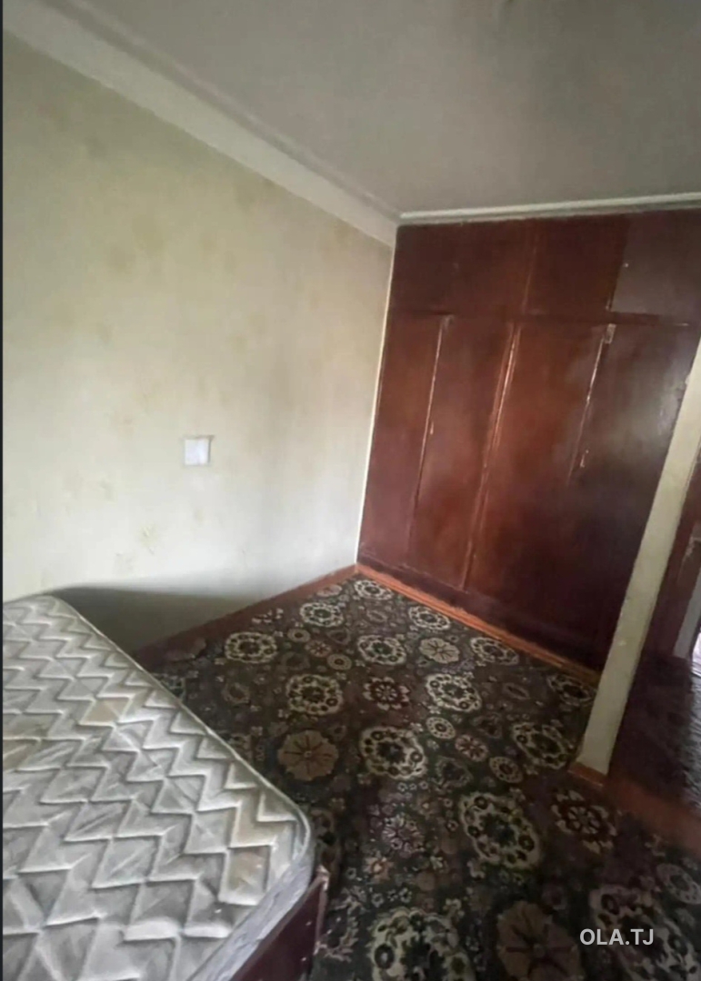Комната в 2 комнатной квартире, 4/,