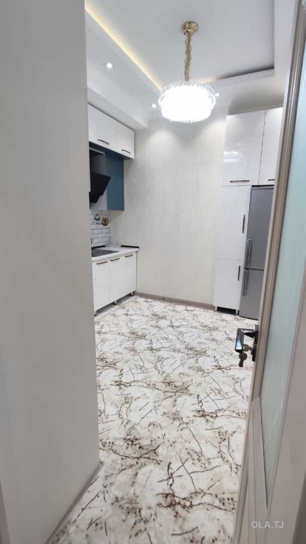 2 комнатная квартира, 2 этаж, 65 м²