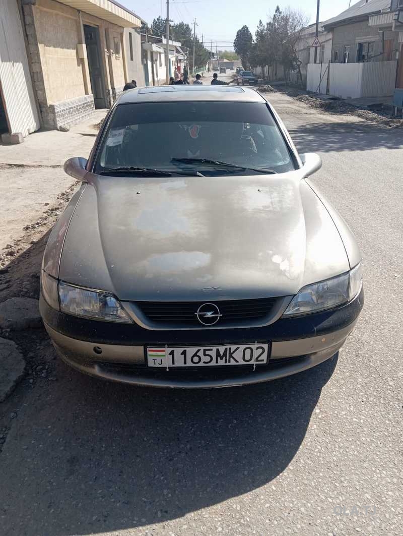 Opel Vectra B,  1995