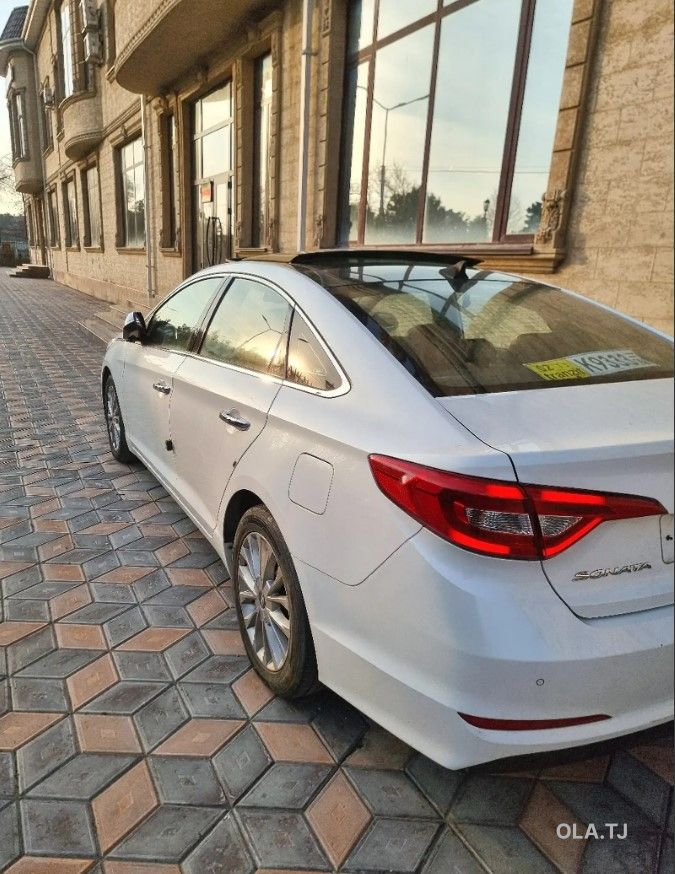 Hyundai Sonata,  2015