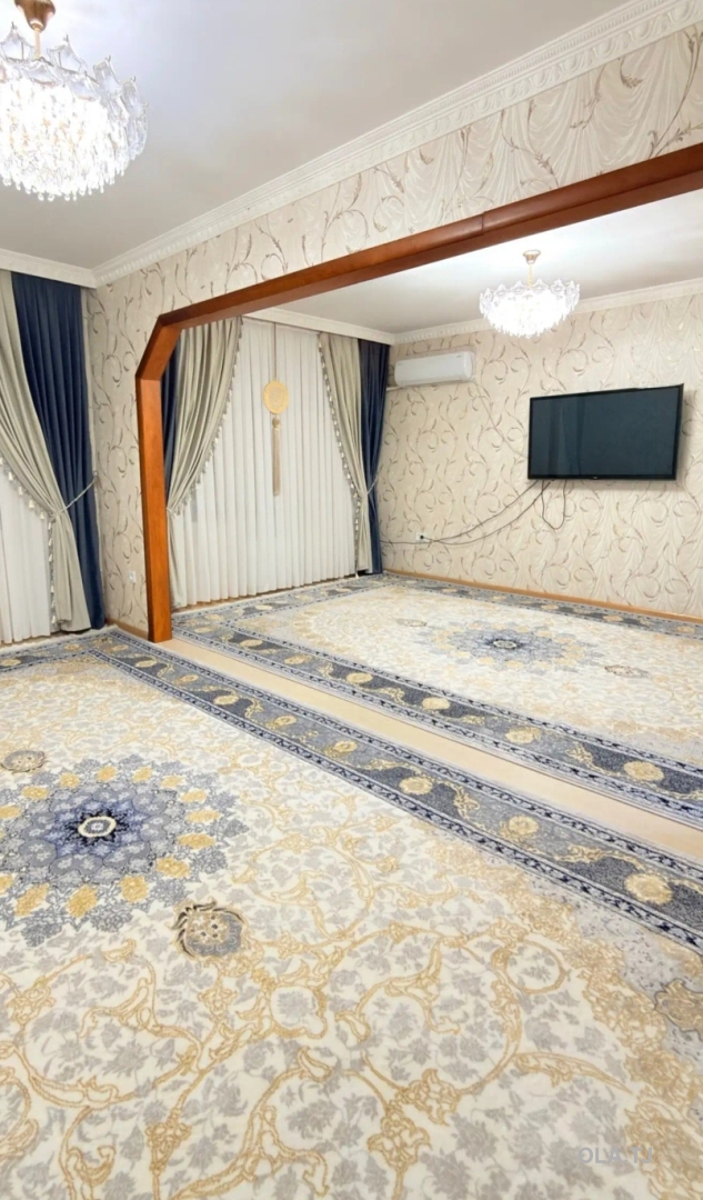 5 комнатная квартира, 4 этаж, 96 м²
