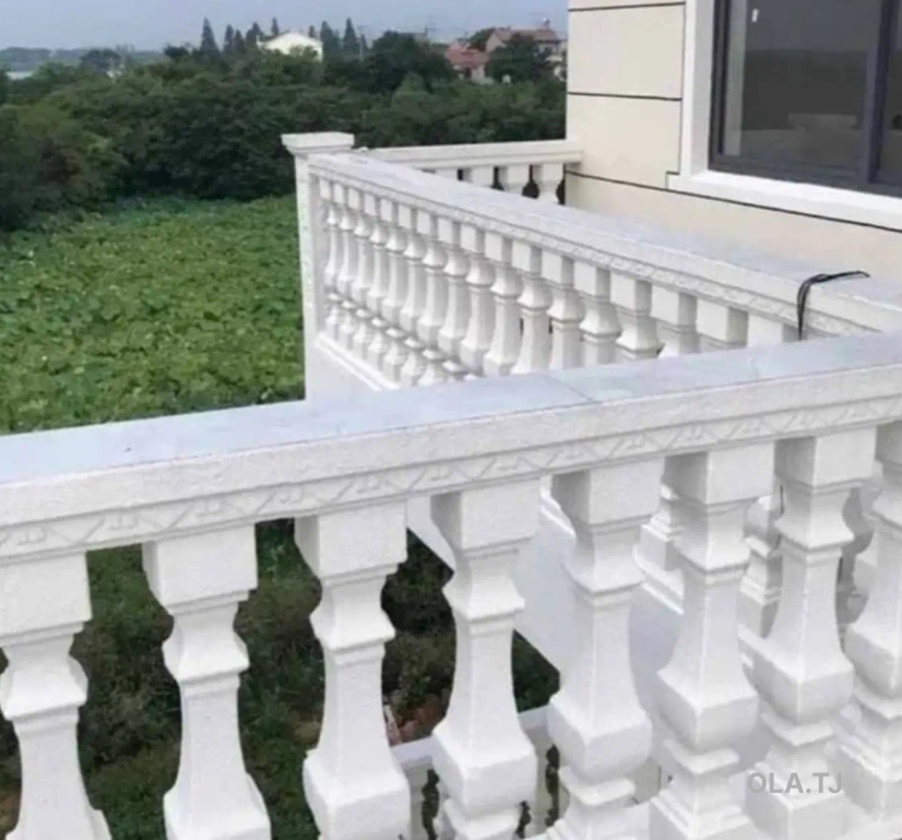 Колабои баляска ба ичора дода мешавад.