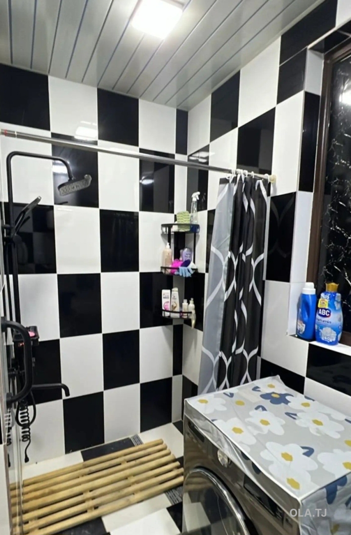 4 комнатная квартира, 1, 90 м²