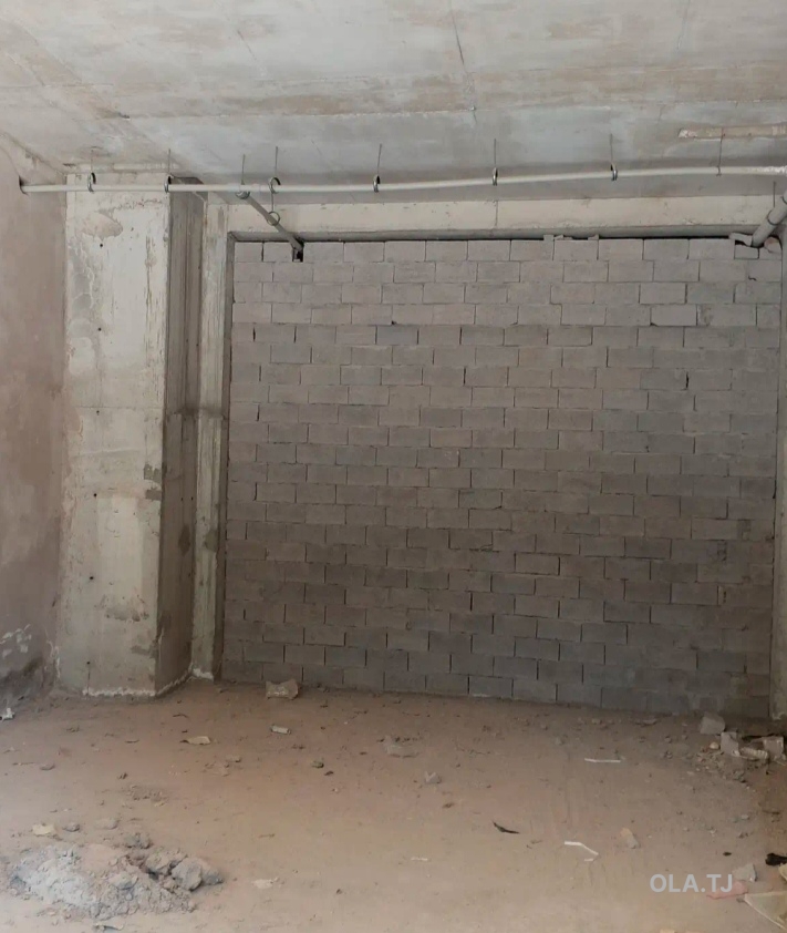 Помещение под свободное назначение, 380м², Кривой