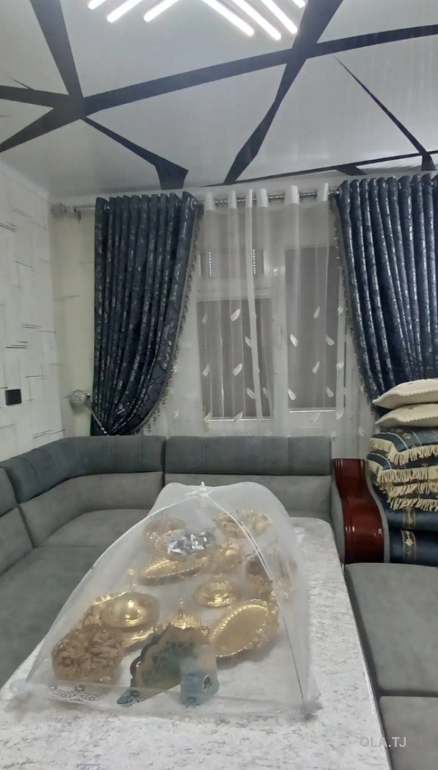 4 комнатная квартира, 3, 46 м²