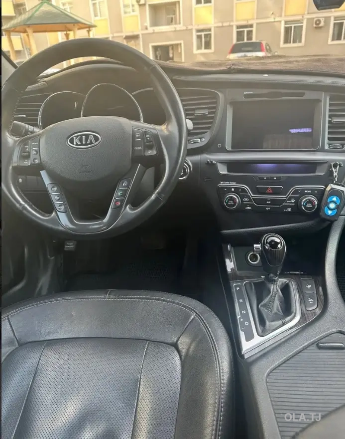 Kia K5,  2010