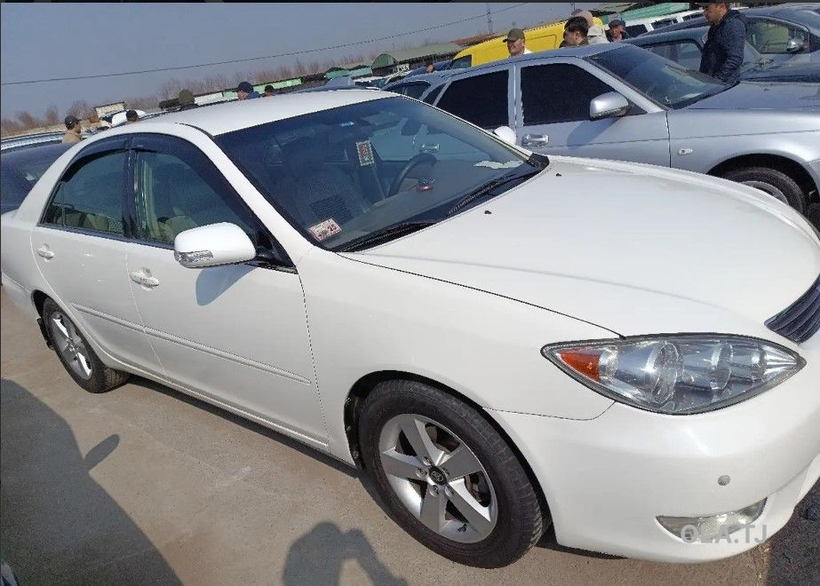 Toyota Camry,  2005