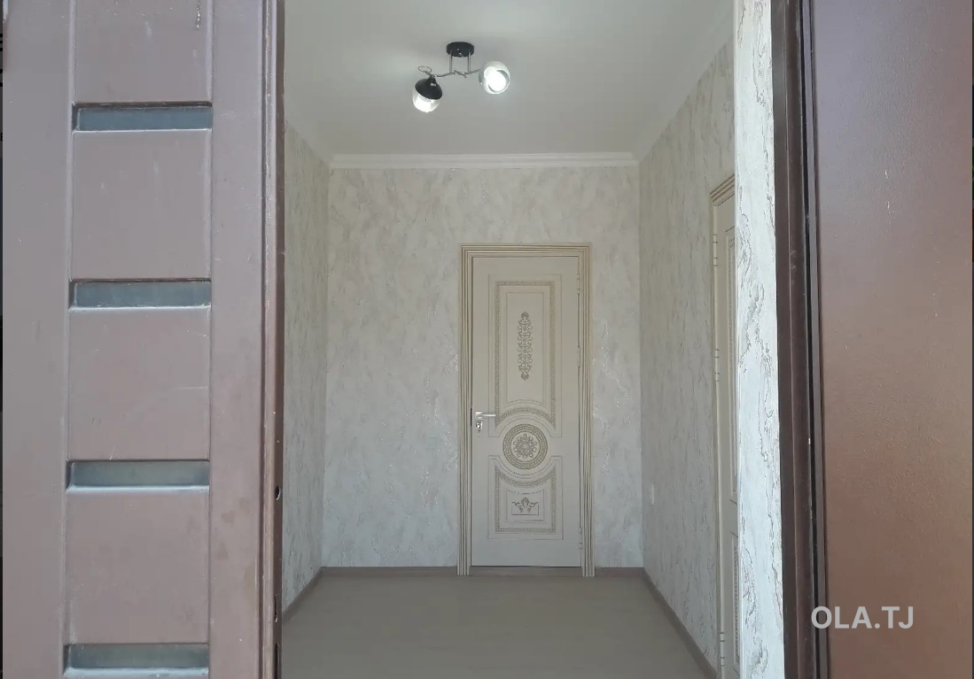 Дача, 8 комнат, 2 эт