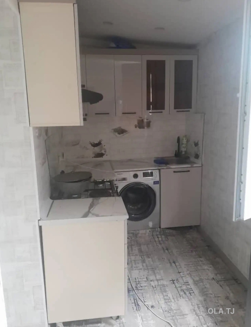 3 комнатная квартира, 1 этаж, 65 м²