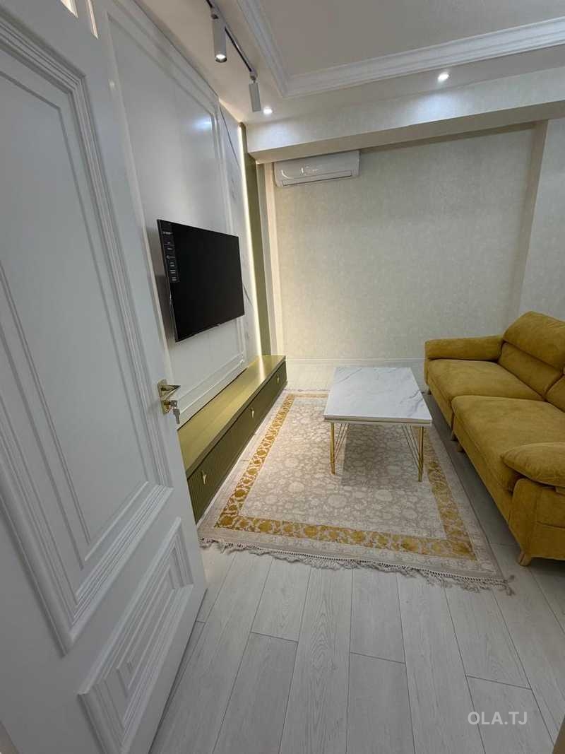3 комнатная квартира, 5 этаж, 96 м²