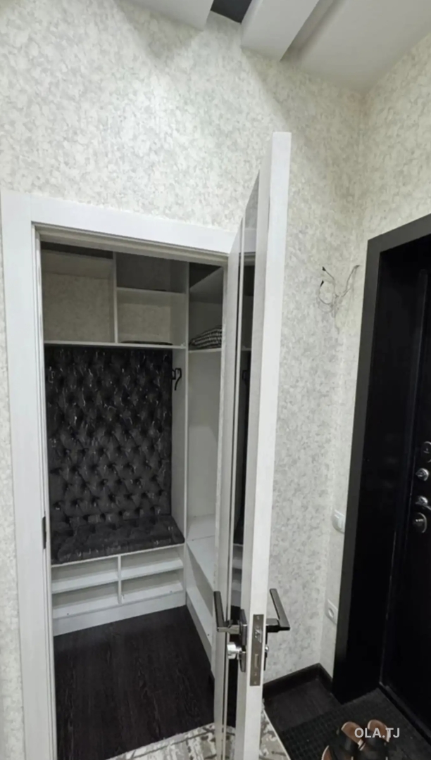 3 комнатная квартира, 12 этаж, 60 м²