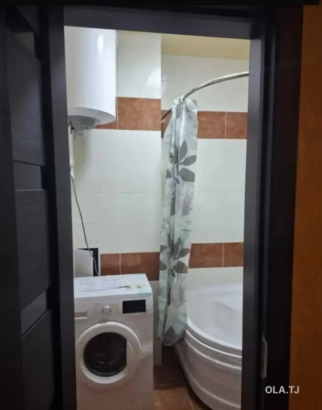 3 комнатная квартира, 8 этаж, 82 м²