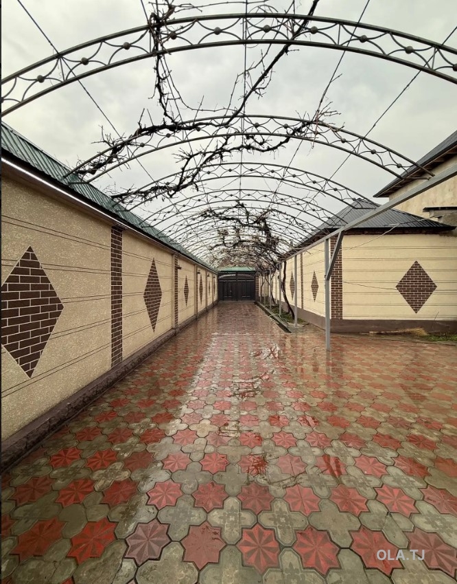 Дом (хавли), 8 комнат, 2 эт