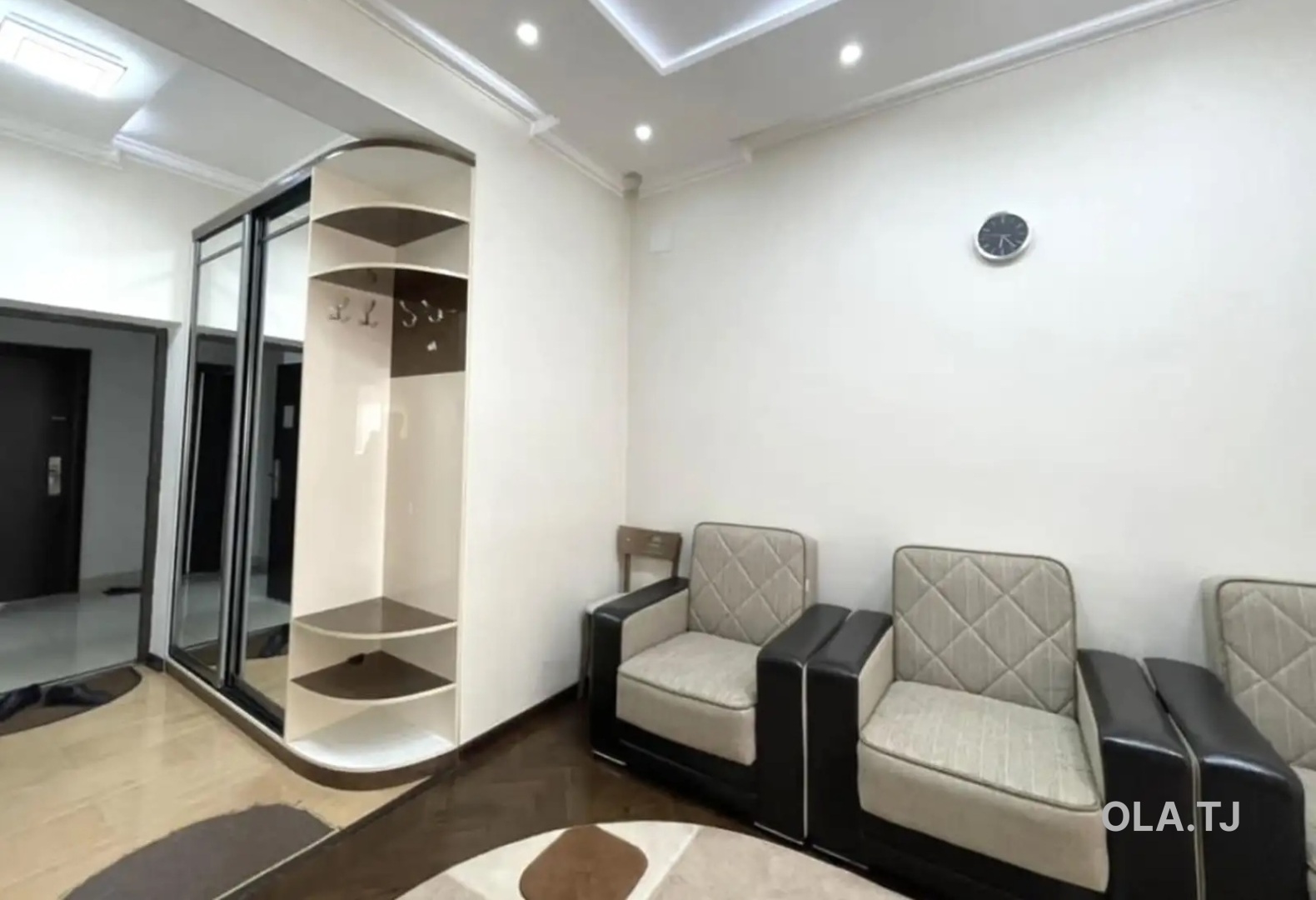 3 комнатная квартира, 10 этаж, 107 м²