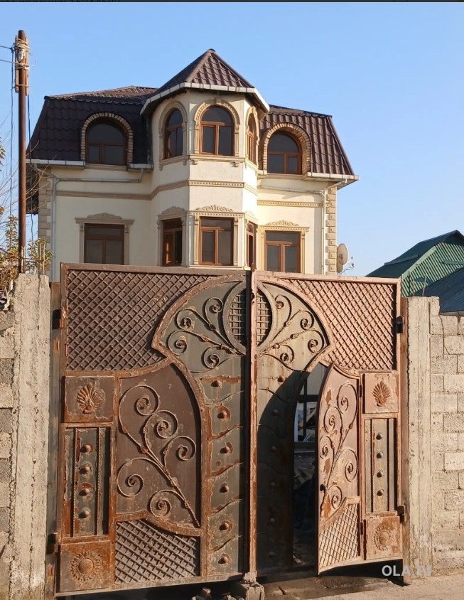 Дом (хавли), 6 комнат, 3 эт