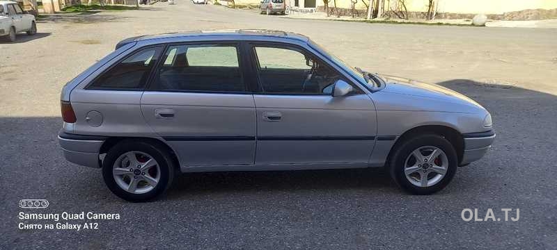 Opel Astra F,  1995