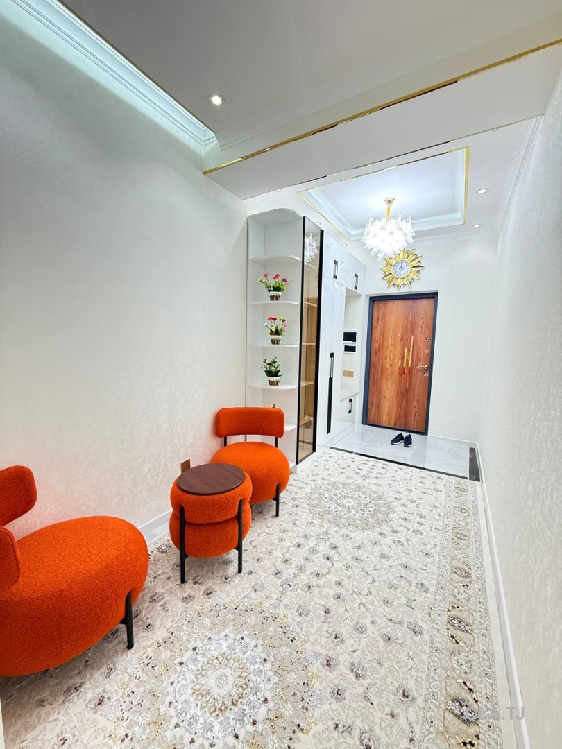 2 комнатная квартира, 13 этаж, 56 м²