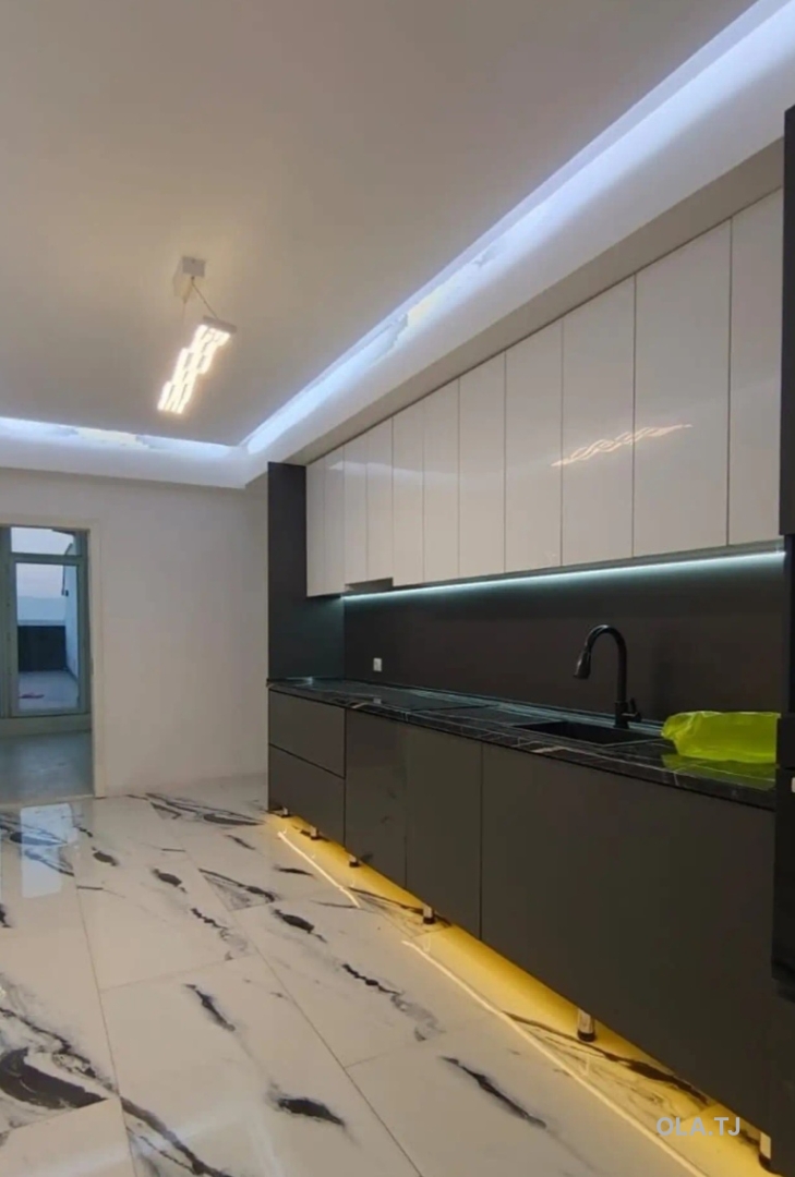 6 комнатная квартира, 16 этаж, 193 м²