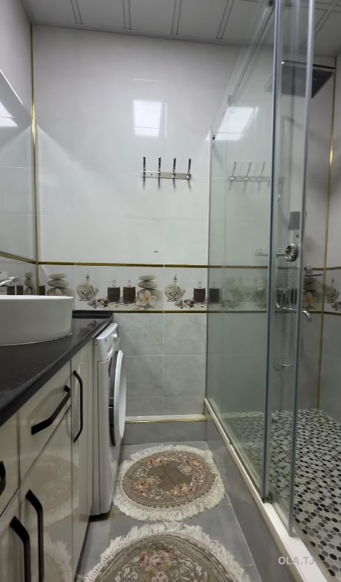 2 комнатная квартира, 9 этаж, 83 м²