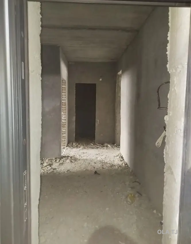 2 комнатная квартира, Цокольный/, 65 м²