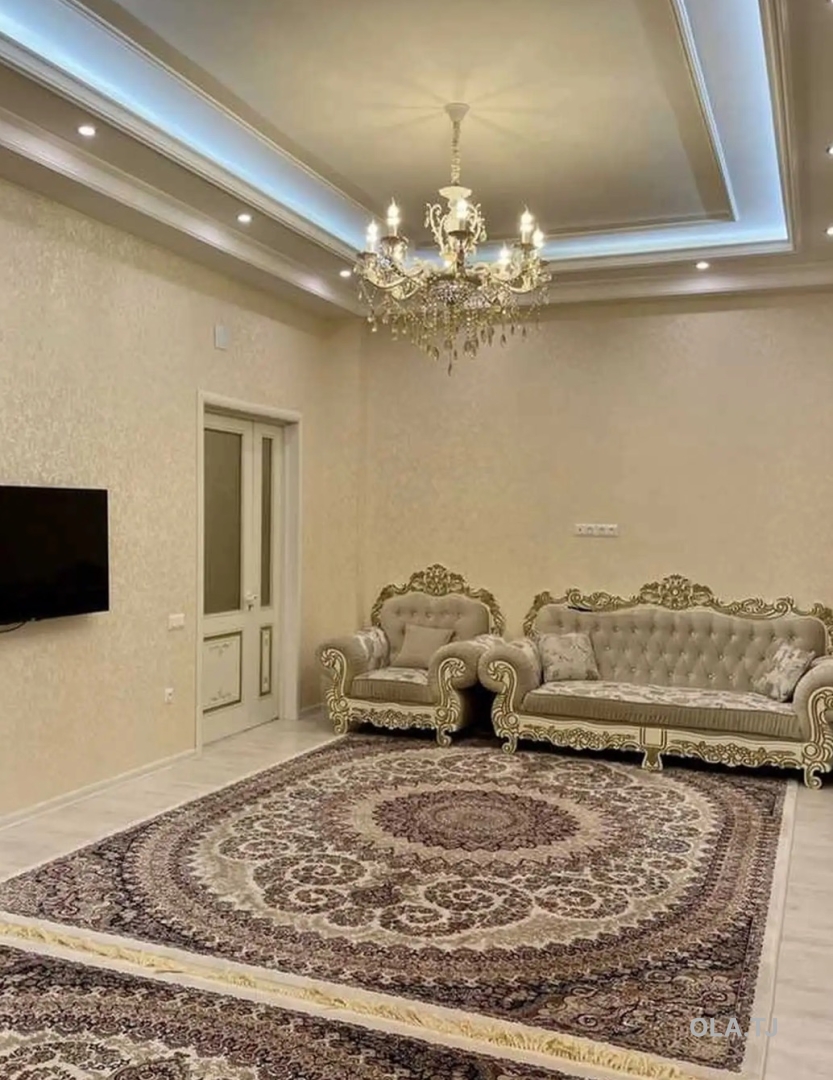 3 комнатная квартира, 5 этаж, 105 м²
