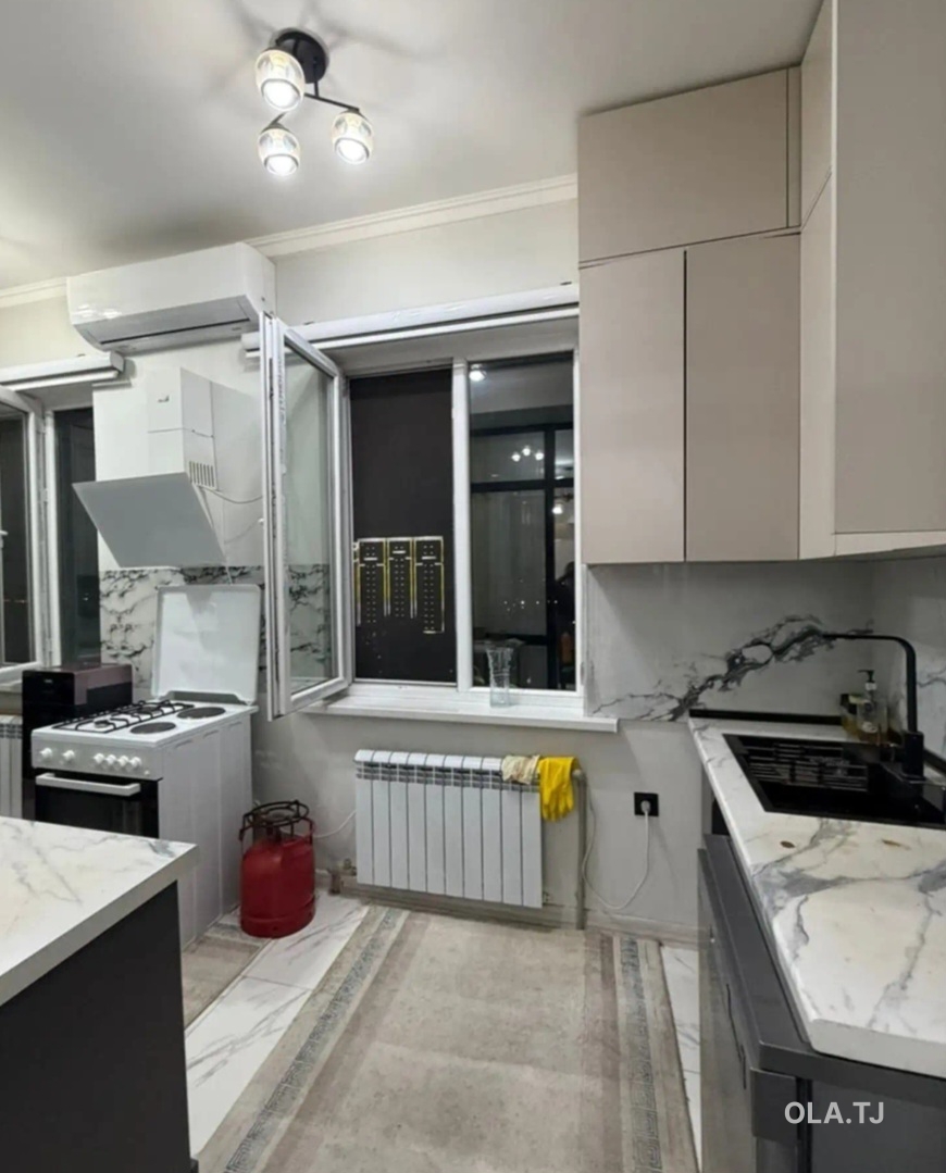 3 комнатная квартира, 10 этаж, 86 м²