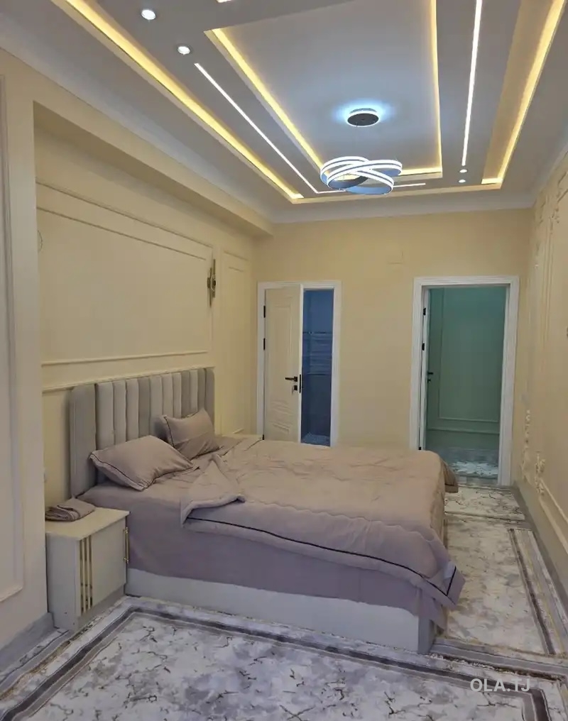 3 комнатная квартира, 12 этаж, 150 м²