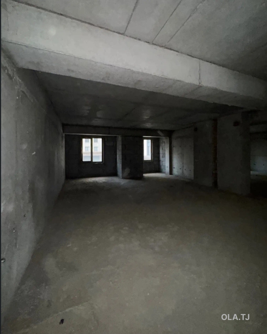 6 комнатная квартира, 3 этаж, 291 м²