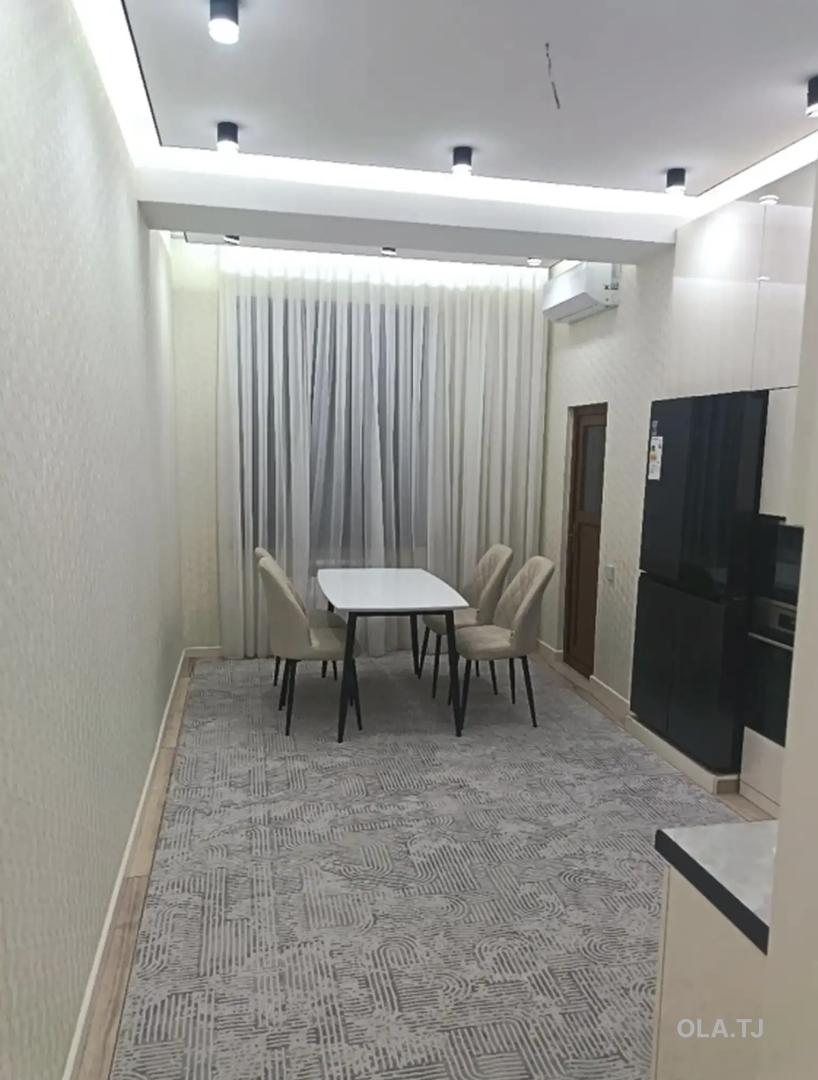 3 комнатная квартира, 8 этаж, 115 м²