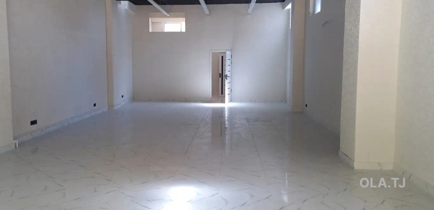 Офис в аренду, В бизнес-центре, 120 м²