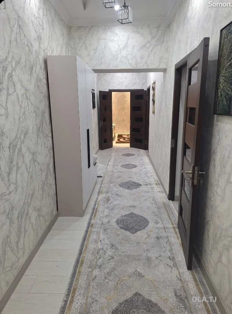 3 комнатная квартира, 3 этаж, 110 м²