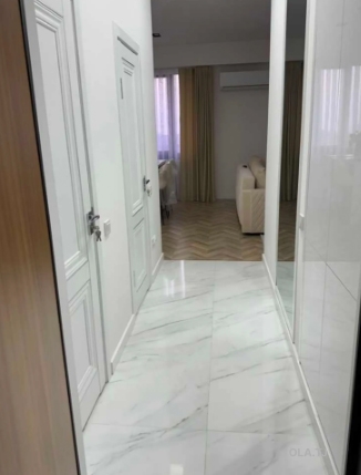 1 комнатная квартира, 17 этаж, 49 м²