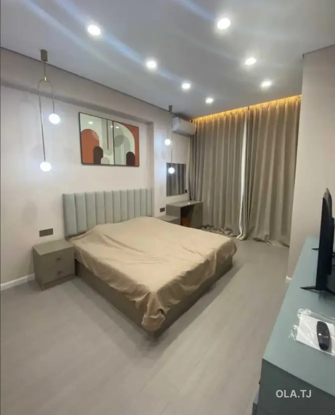 2 комнатная квартира, Цокольный этаж, 60 м²