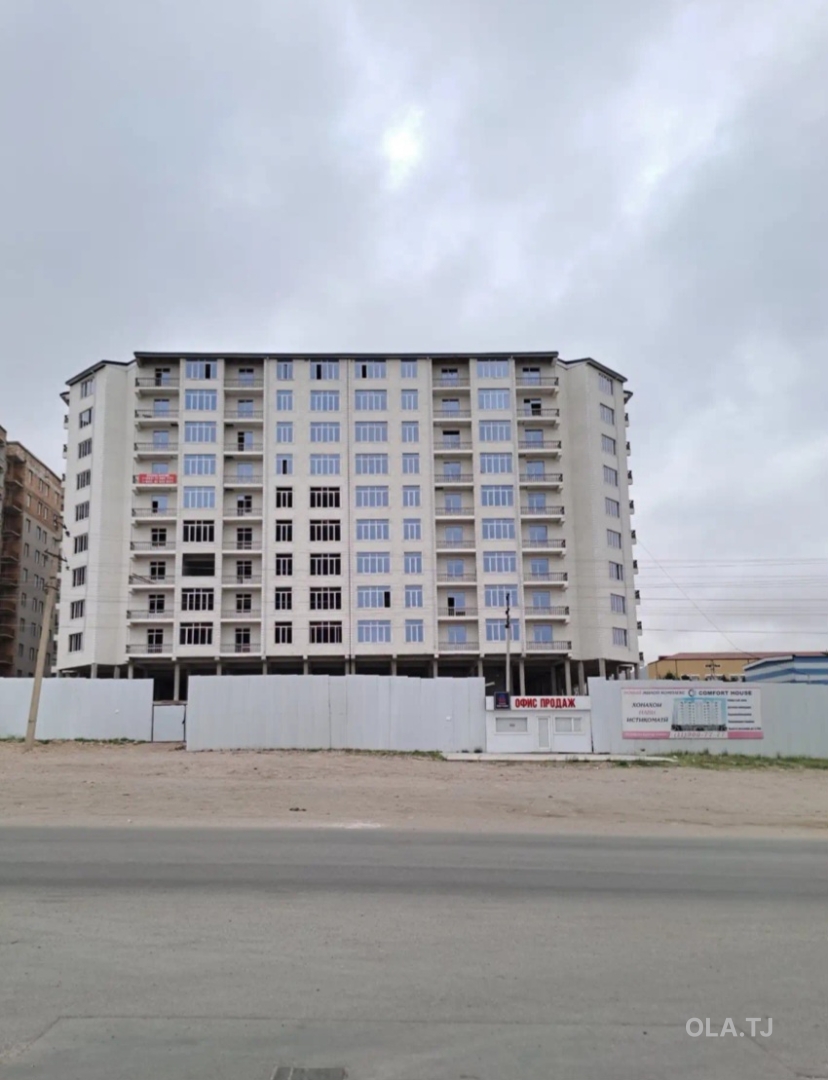 4 комнатная квартира, 7, 144 м²