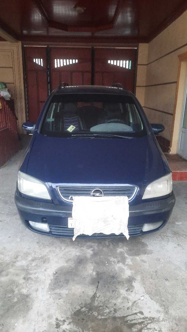 Opel Zafira,  2000