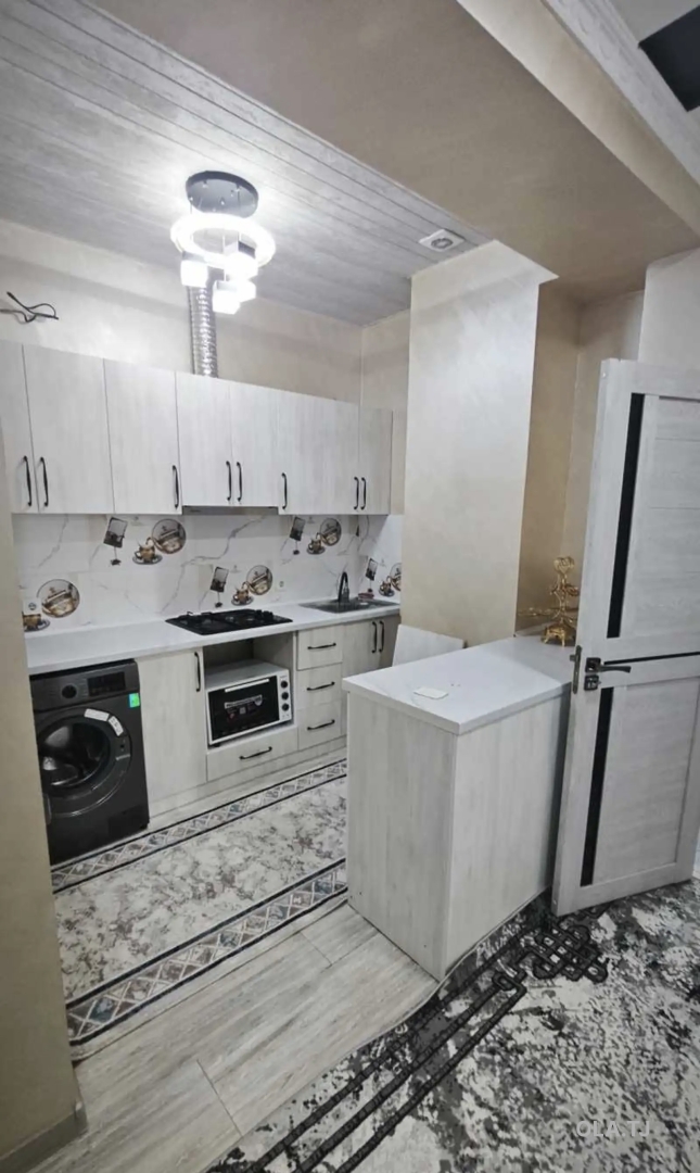 2 комнатная квартира, 8 этаж, 56 м²