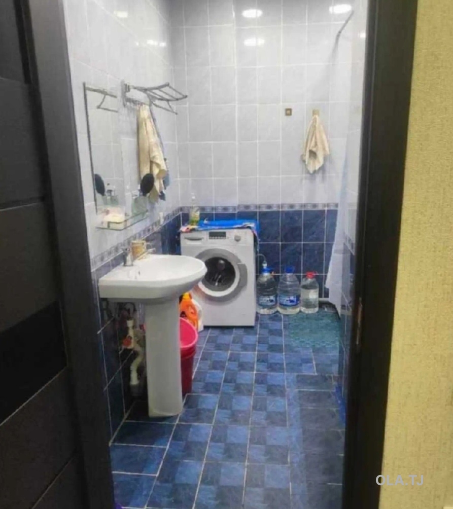 2 комнатная квартира, 8 этаж, 60 м²