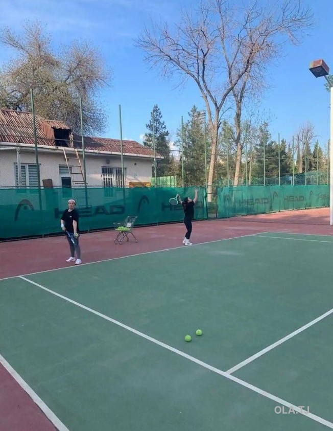 Уроки большого детского тенниса
