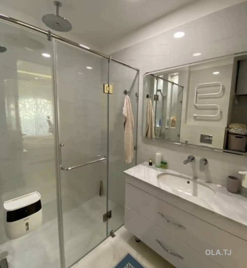 3 комнатная квартира, 14 этаж, 100 м²