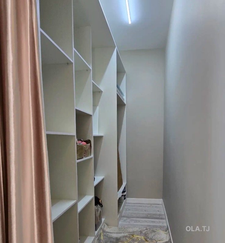 2 комнатная квартира, 8 этаж, 92 м²